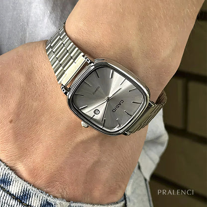 C A S I O Luxurious 36mm Watch - Water Resistant | Transferred steel Relógio CASIO Luxurious 36mm - Unissex Resistente à água | Aço Inoxidável Belleza & Glamour 