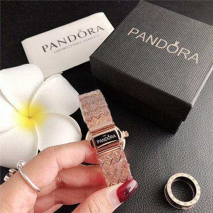 P A N D O R A Minimalist Glamour Belleza & Glamour 