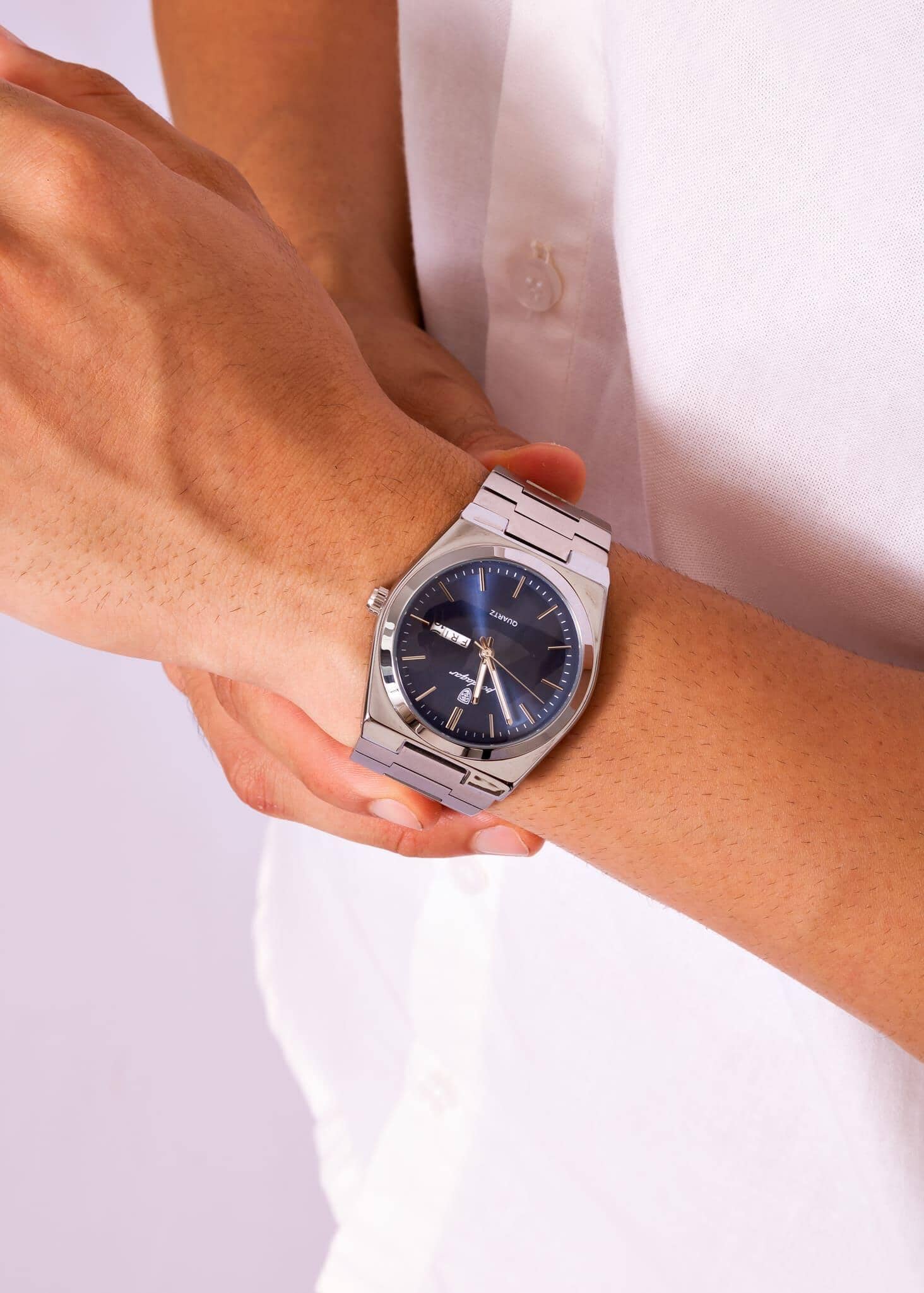 POEDAGAR Essenza 40mm Watch - Water Resistant | Stainless Steel Belleza & Glamour 