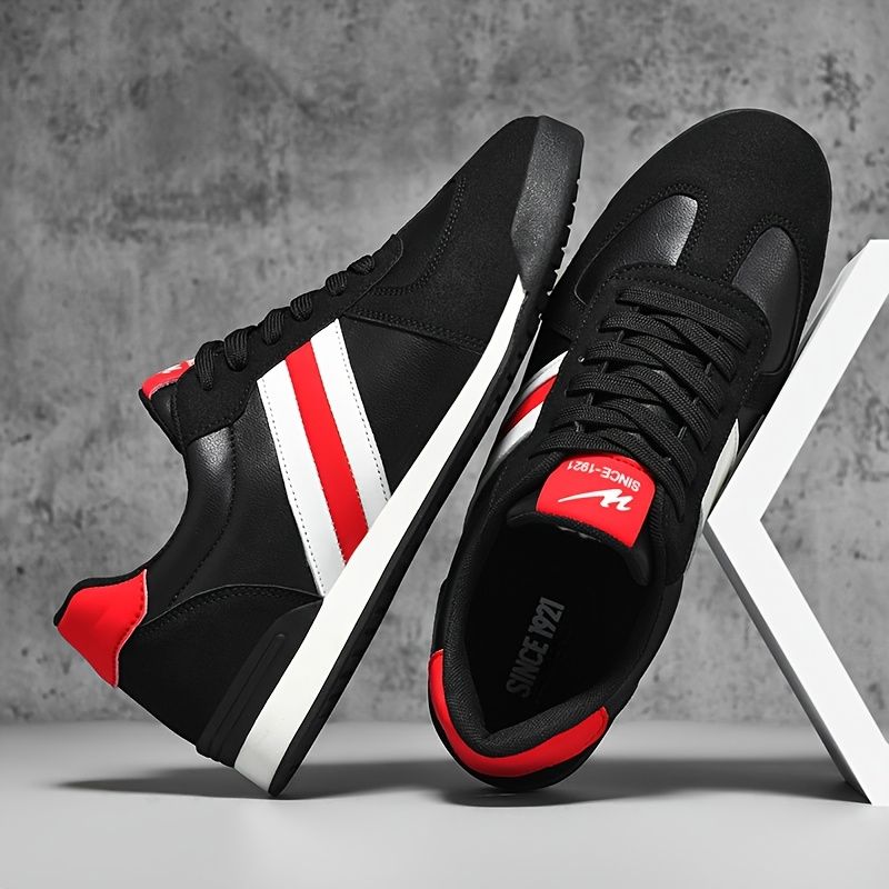 Sideline Leather Sneakers Belleza & Glamour 